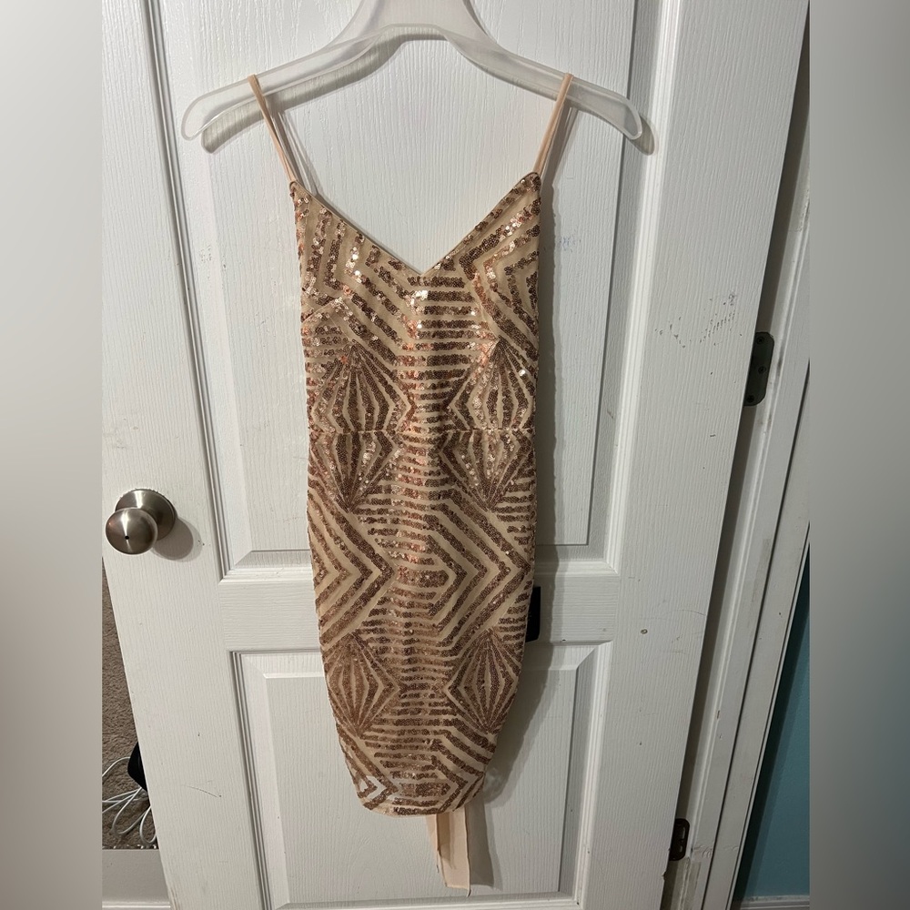 LuLu’s Champagne/Gold Sequin Dress